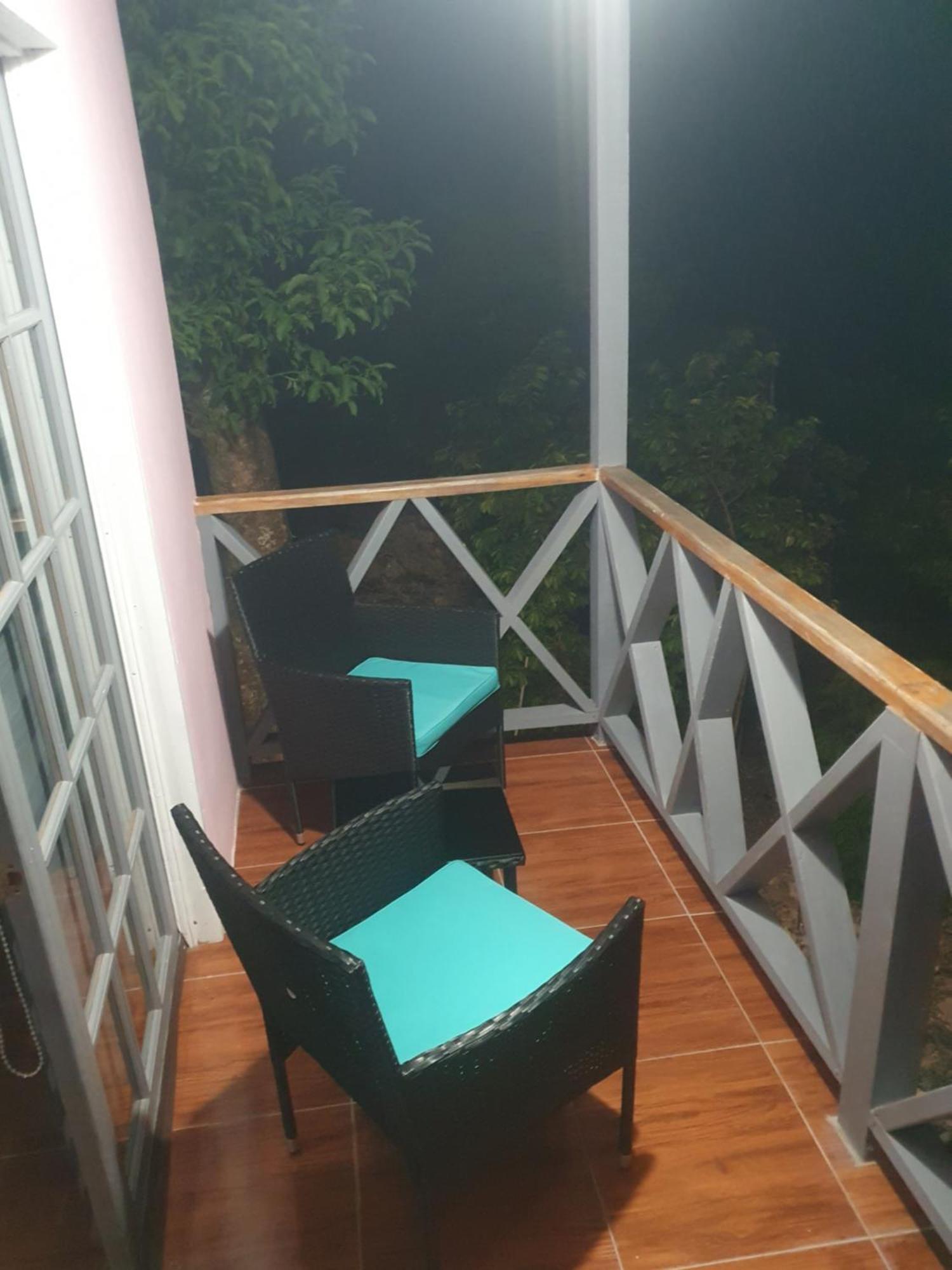 Alex'S Place - Tim Pappies Port Antonio Dış mekan fotoğraf